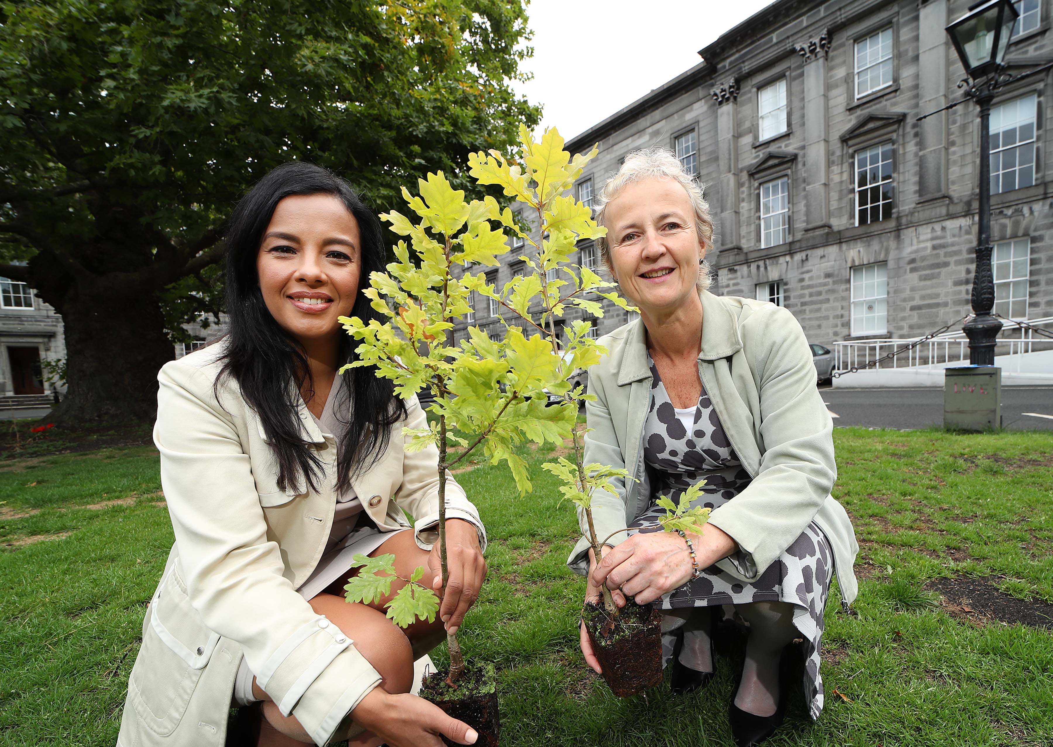 Picture of Liz Bonnin, Biochemist and BBC TV presenter (left) and Aileen O’Sullivan, Coillte Ecologist, pictured at the Biodiversity at Coillte event 2018, in the Science Gallery, Trinity College Dublin. Pic. Robbie Reynolds